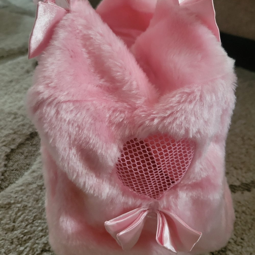 Plush Pink Pet Carrier Bag with Heart Vent